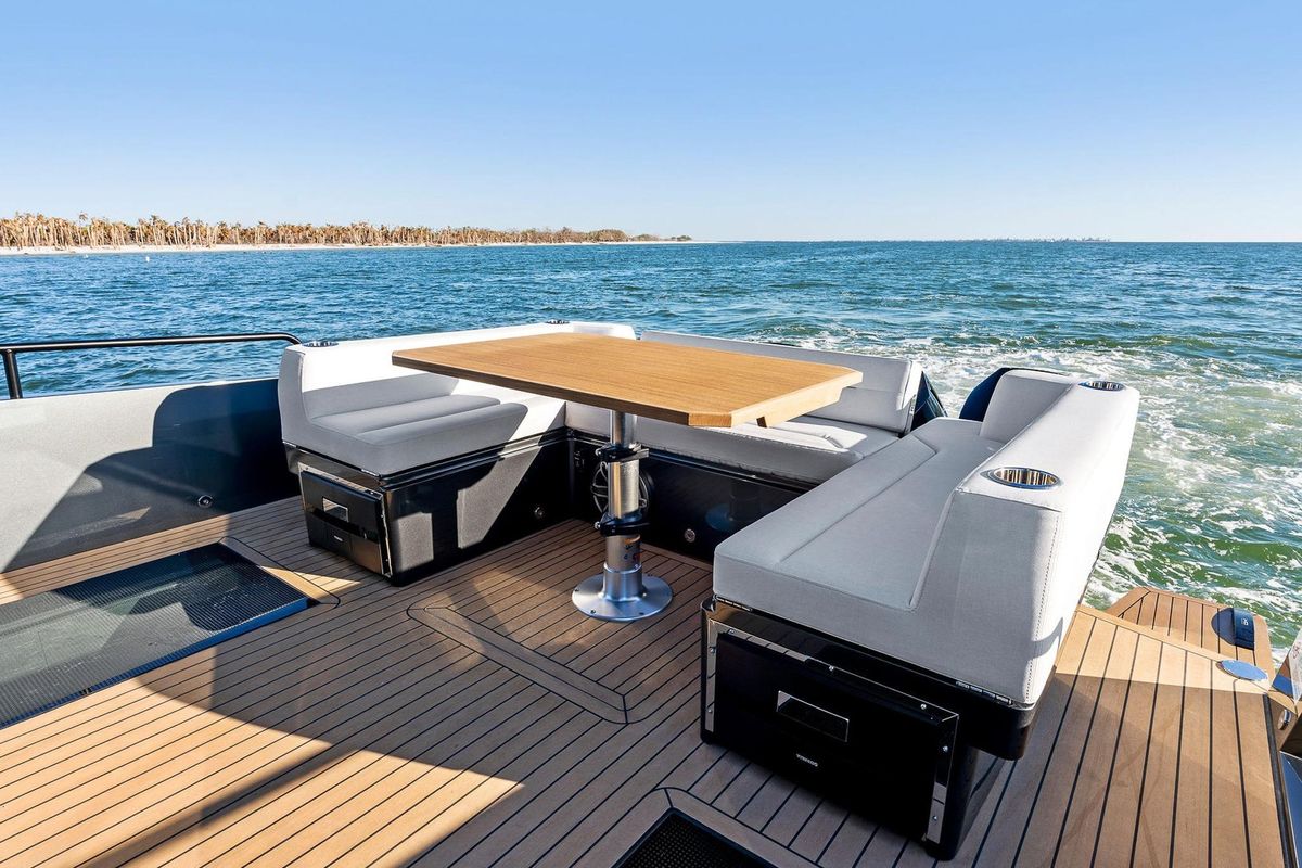 2025 XO Boats 44 