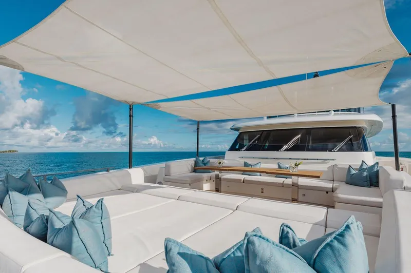 Eros Yacht Photos Pics 