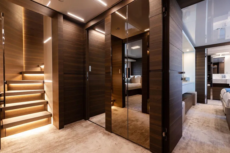 Eros Yacht Photos Pics 