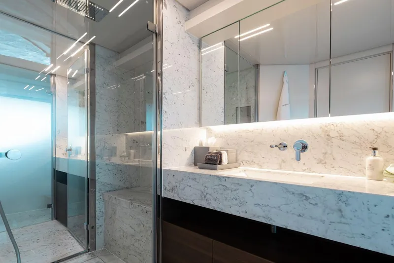 Eros Yacht Photos Pics 