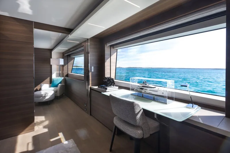 Eros Yacht Photos Pics 