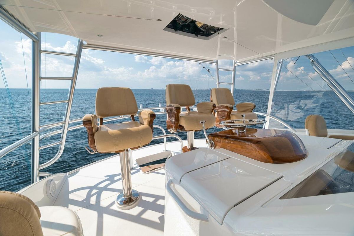 2019 Viking 68 