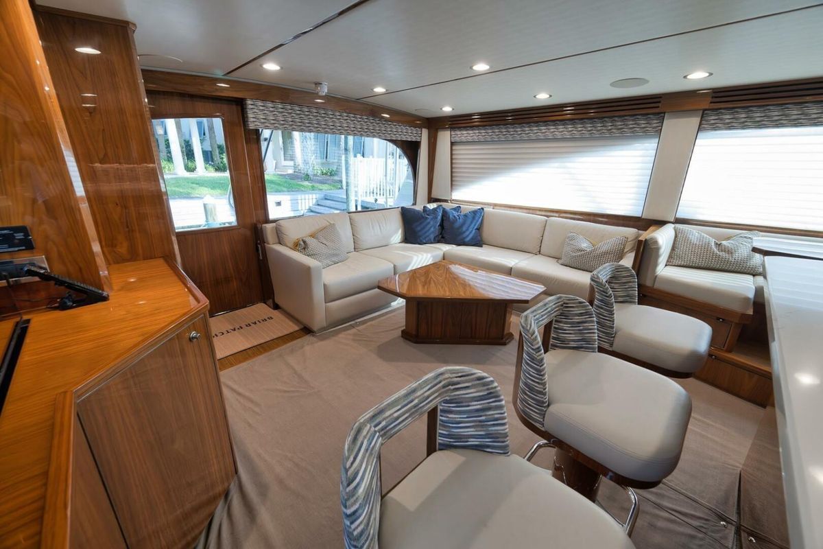 2019 Viking 68 