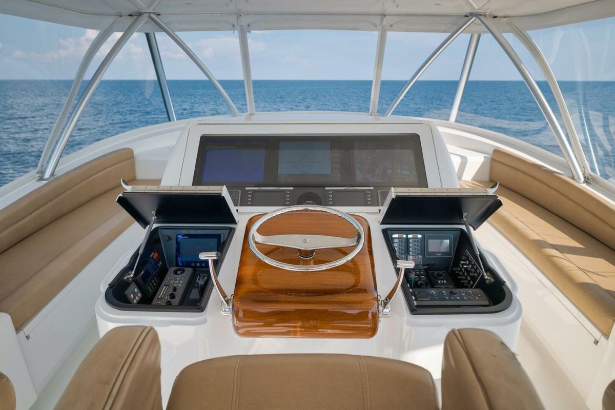 2019 Viking 68 