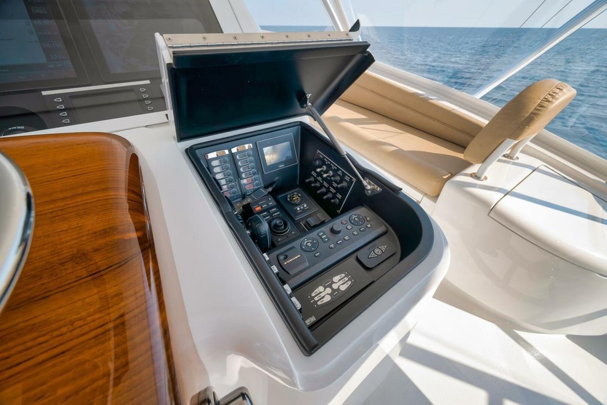 2019 Viking 68 