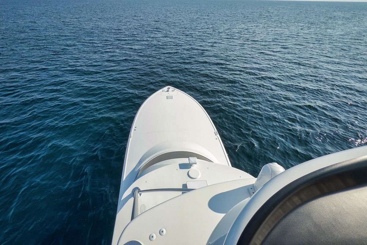 2019 Viking 68 