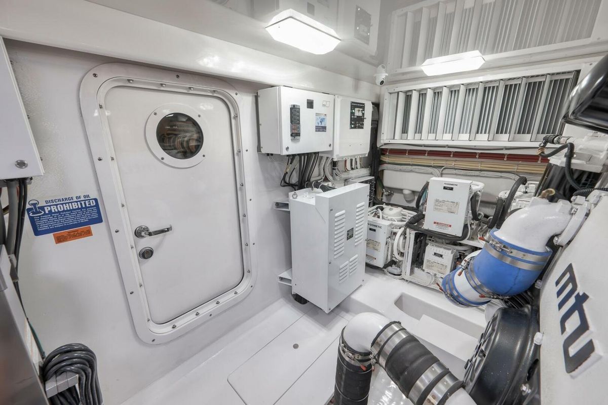 2019 Viking 68 