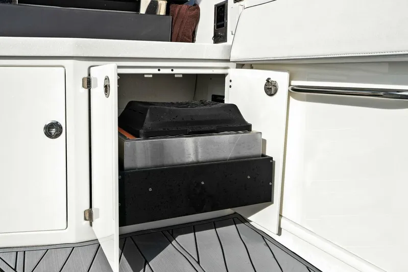  Yacht Photos Pics 2023 Monterey 385 SS - Storage