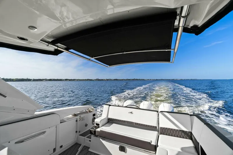 Yacht Photos Pics 2023 Monterey 385 SS - Aft Deck