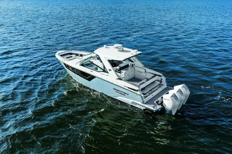  Yacht Photos Pics 2023 Monterey 385 SS - Profile