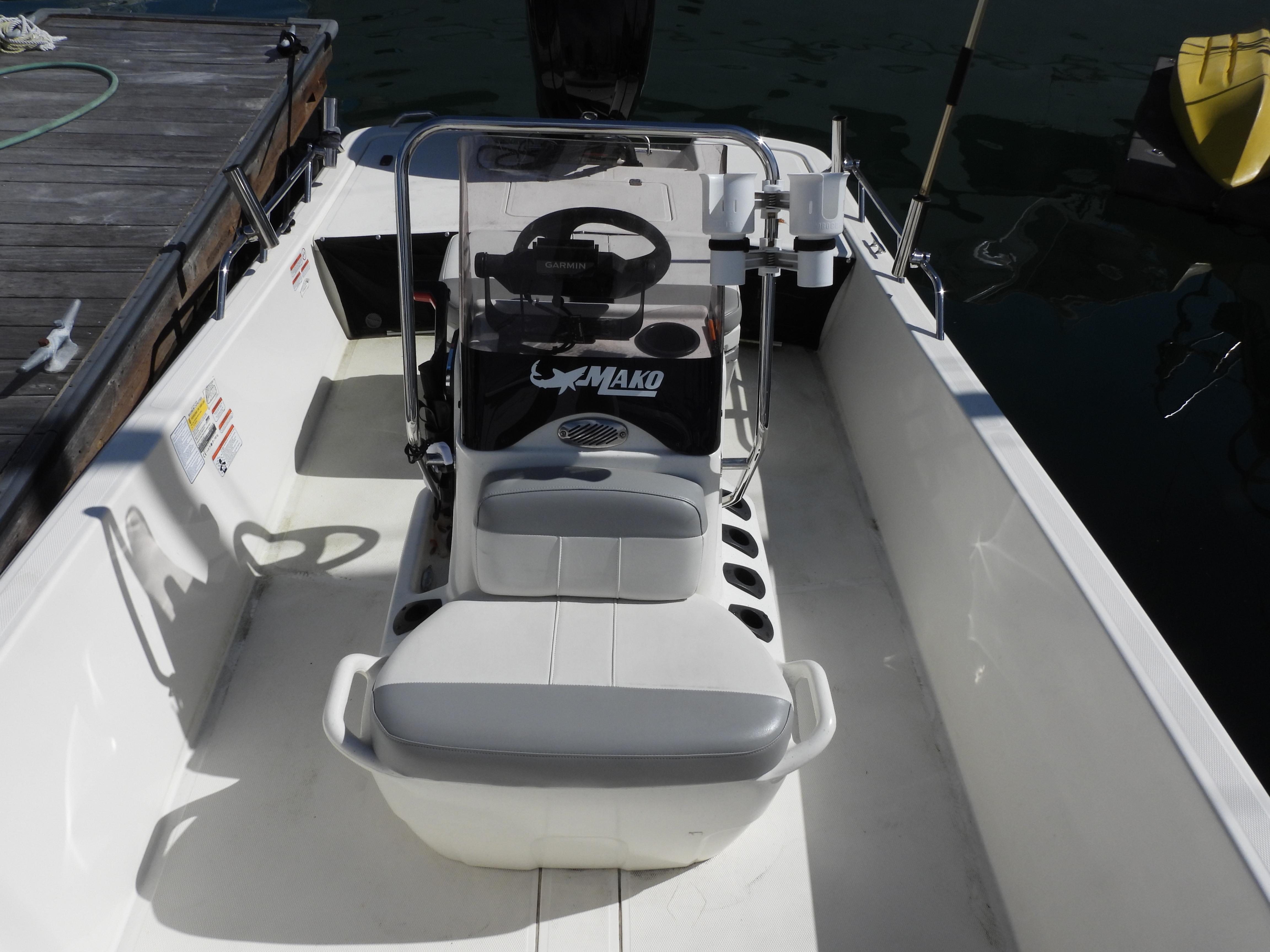 Outboard bay boat - PRO 17 CC - Mako Marine - center console / open /  sport-fishing