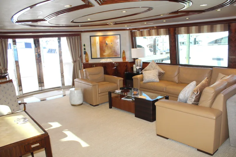 Risky Business Yacht Photos Pics 