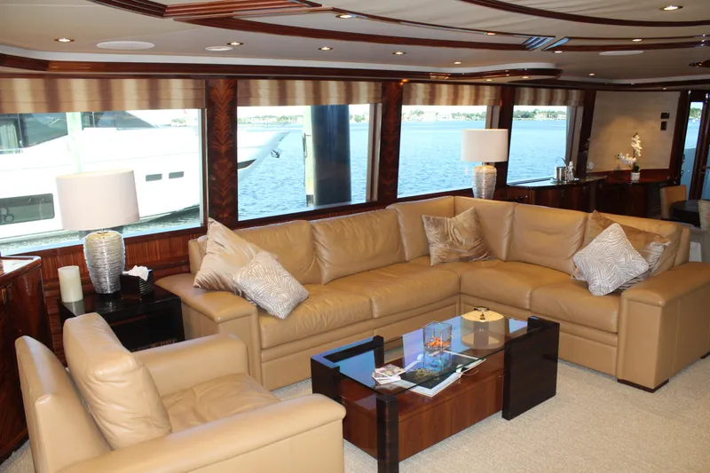 Risky Business Yacht Photos Pics 