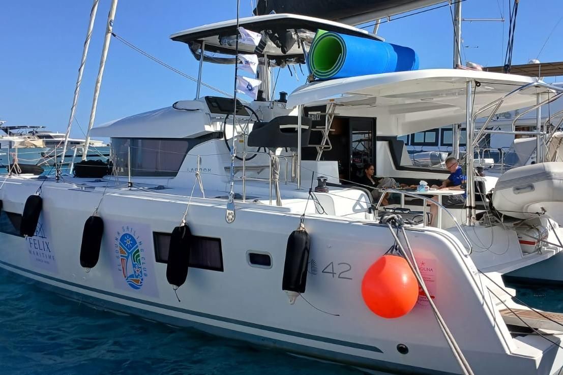 2023 Lagoon 41 