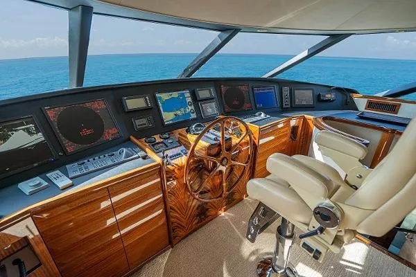 Risky Business Yacht Photos Pics Pilothouse