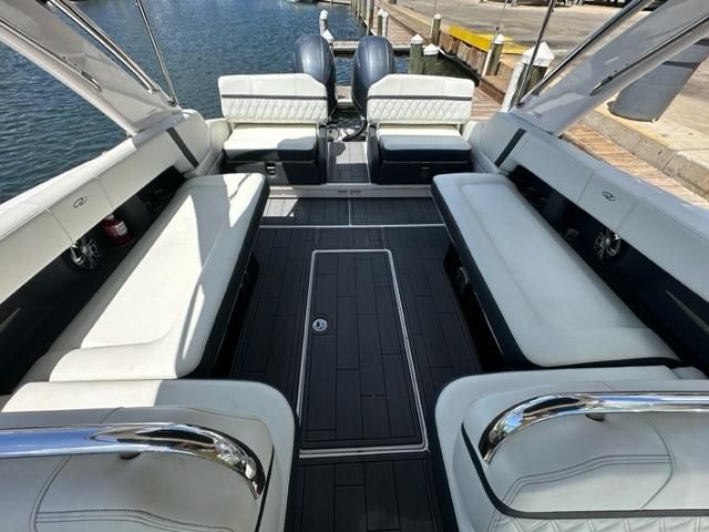 2021 Regal 29 OBX