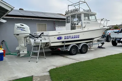 Defiance 220 Admiral EX