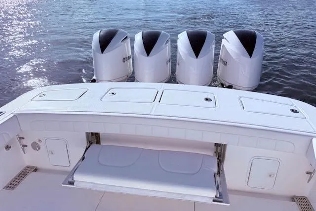  Yacht Photos Pics 2017 Regulator 41 boat with four powerful outboard engines on the water.