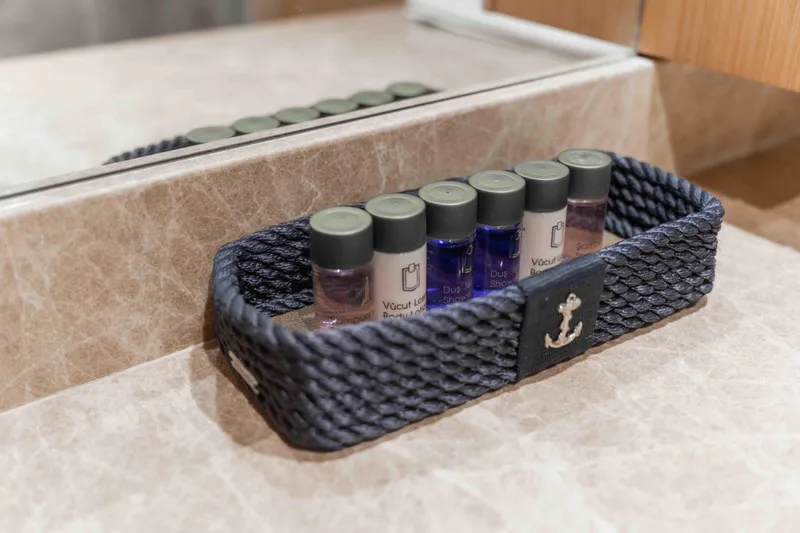 Le Pietre Yacht Photos Pics 