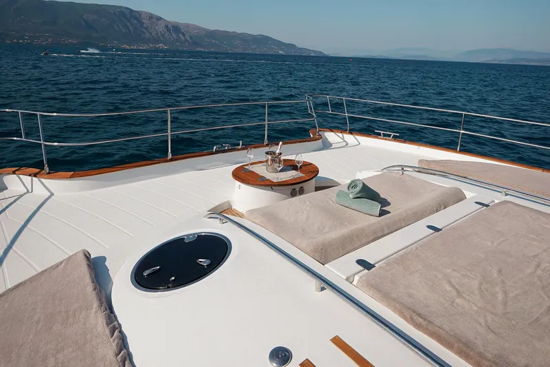  Yacht Photos Pics Luxurious deck of 2010 Fountaine Pajot Queensland 55 yacht with sunbeds and ocean view.