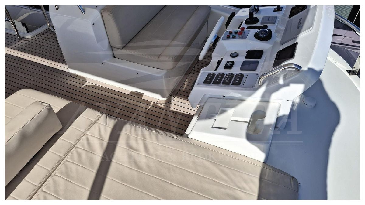 2019 Sirena 60 