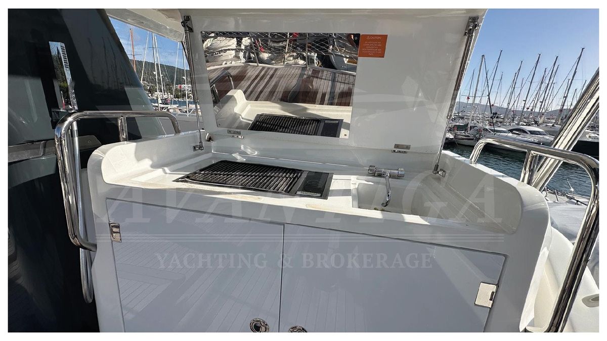 2019 Sirena 60 