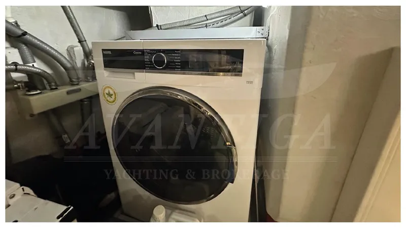  Yacht Photos Pics Sirena 58