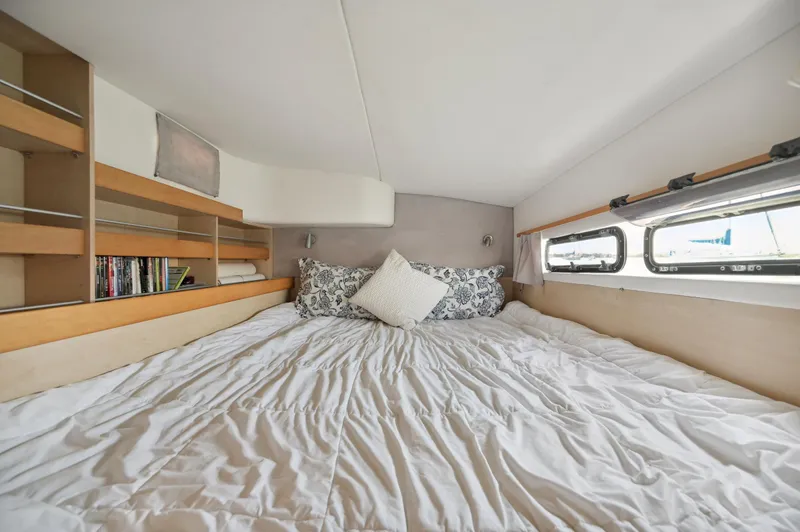 Zephyr Yacht Photos Pics 