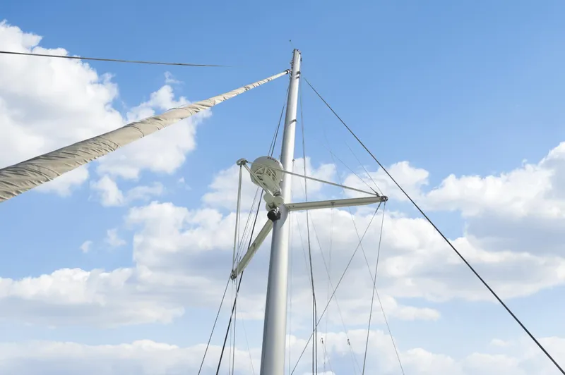 Zephyr Yacht Photos Pics 