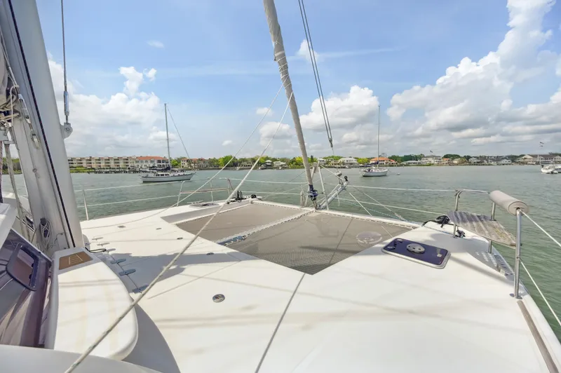 Zephyr Yacht Photos Pics 