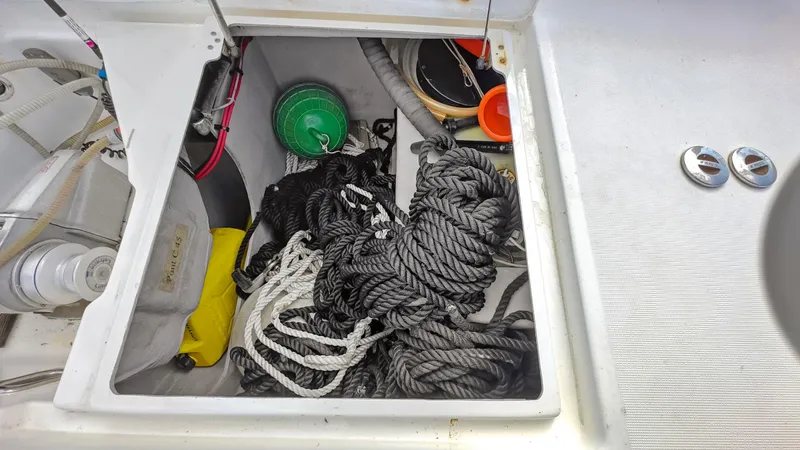 Zephyr Yacht Photos Pics 