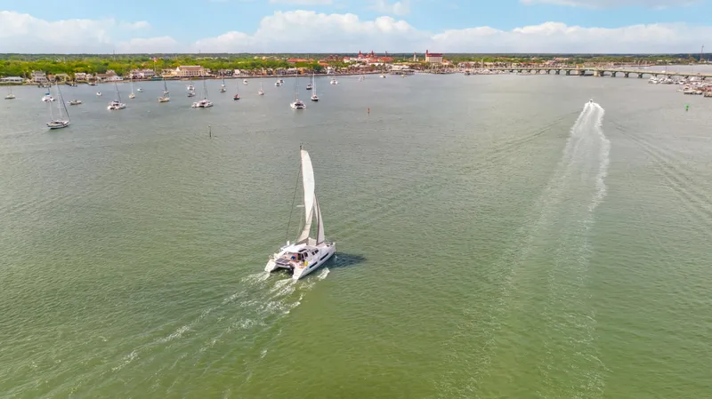 Zephyr Yacht Photos Pics 