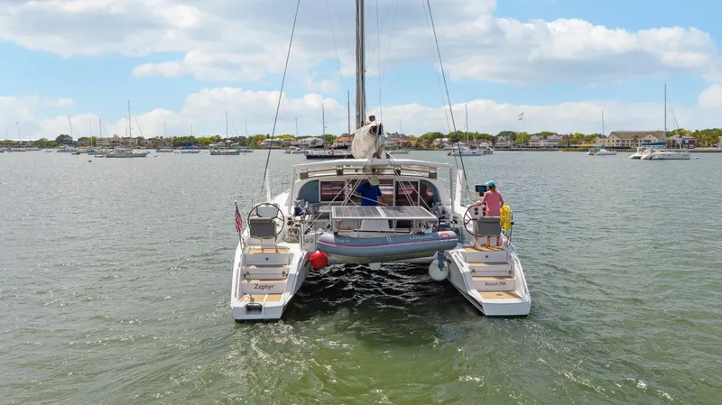 Zephyr Yacht Photos Pics 