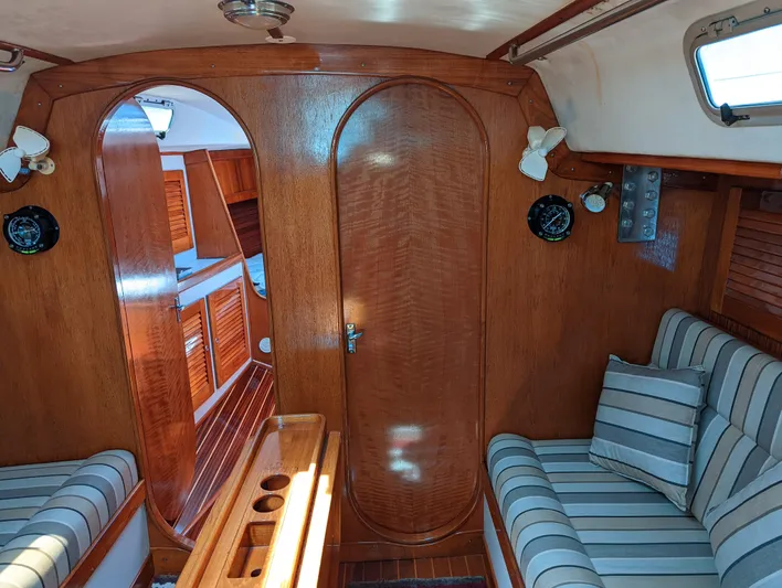 Ardent Yacht Photos Pics 