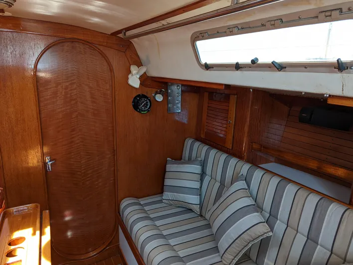 Ardent Yacht Photos Pics 