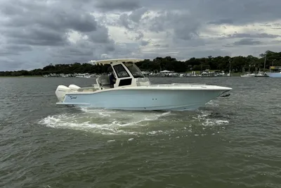 Scout 260 LXF