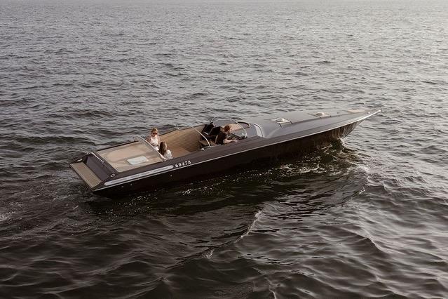 1989 Fountain 38 Fever