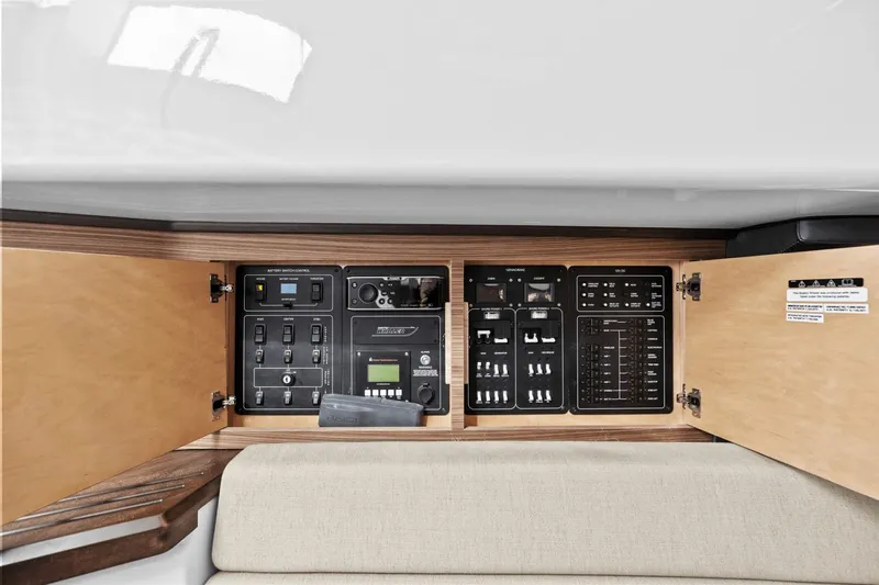 Kiss Me Kate Yacht Photos Pics 