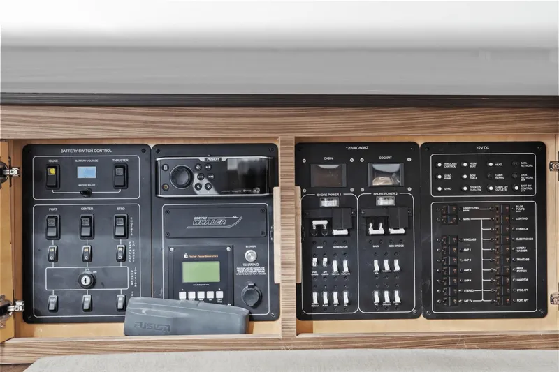 Kiss Me Kate Yacht Photos Pics 