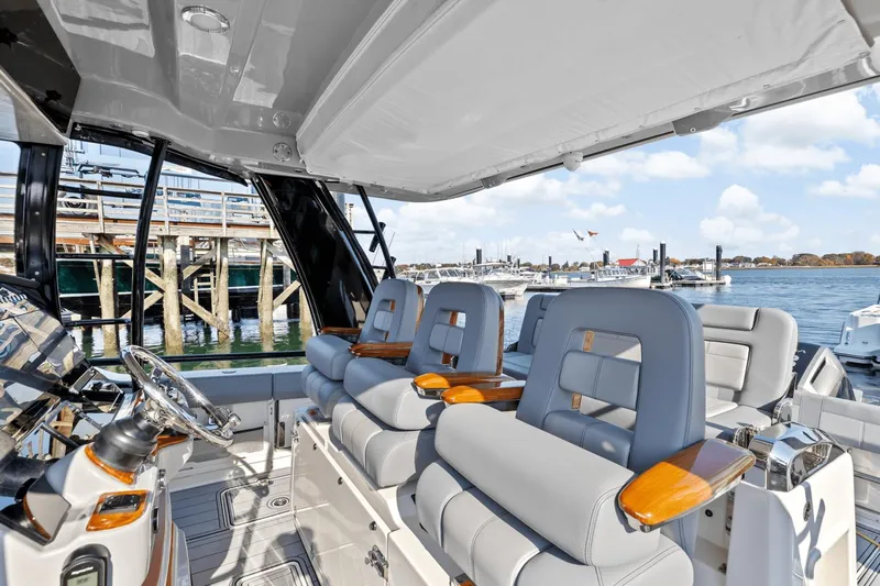 Kiss Me Kate Yacht Photos Pics 