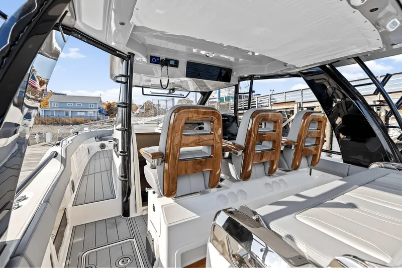 Kiss Me Kate Yacht Photos Pics 