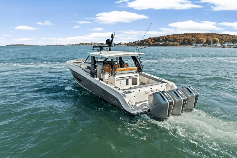 Kiss Me Kate Yacht Photos Pics 