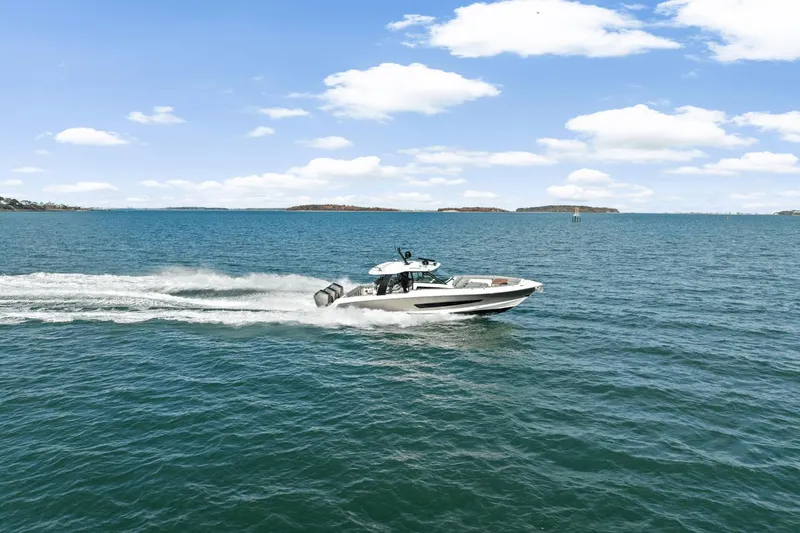 Kiss Me Kate Yacht Photos Pics 