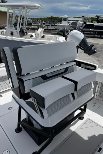 252 - 457 Yacht Photos Pics 2025 Blackfin 252 CC boat seating with modern design and comfortable cushions.