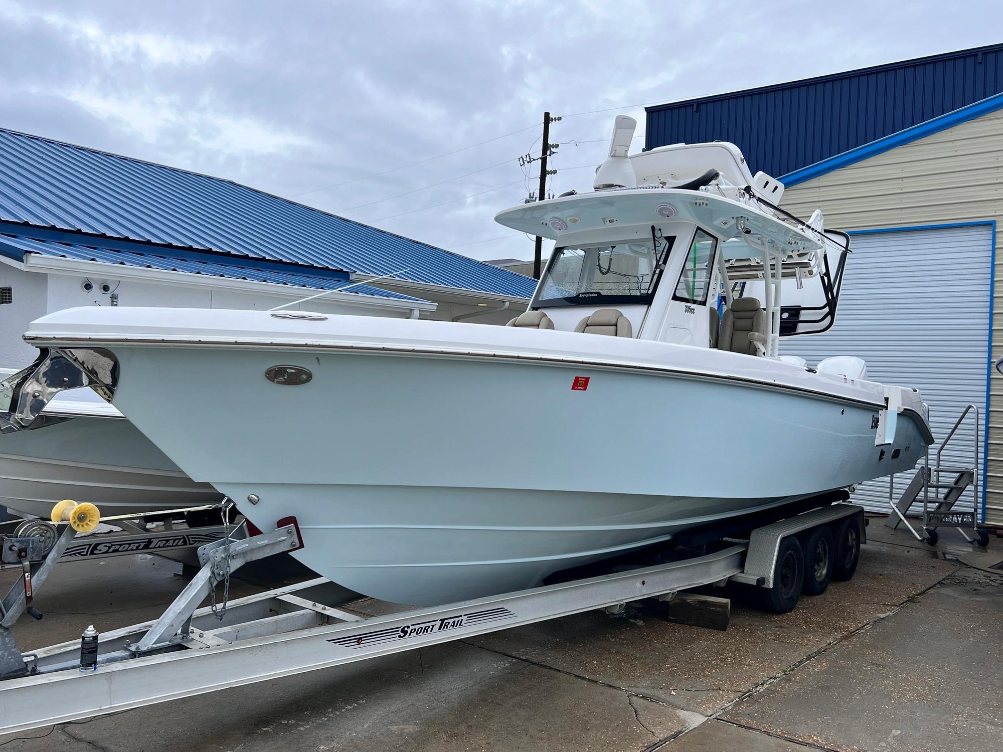 2019 Everglades 335 CC Center Console for sale - YachtWorld