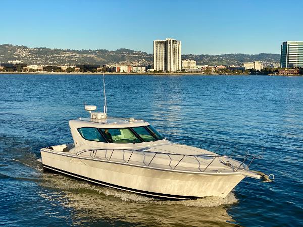 2001 Riviera 4000 Offshore