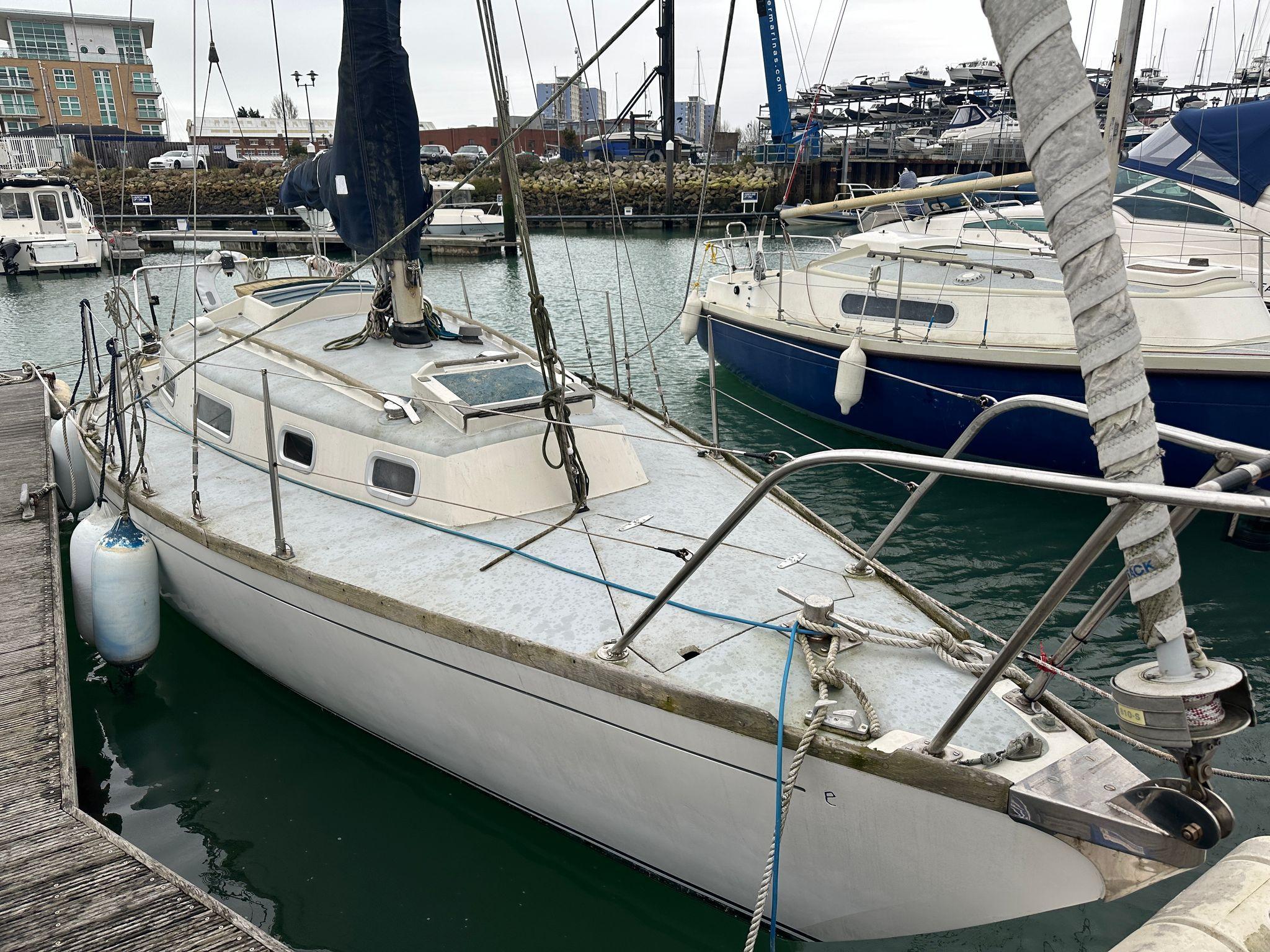 elizabethan 30 yacht for sale