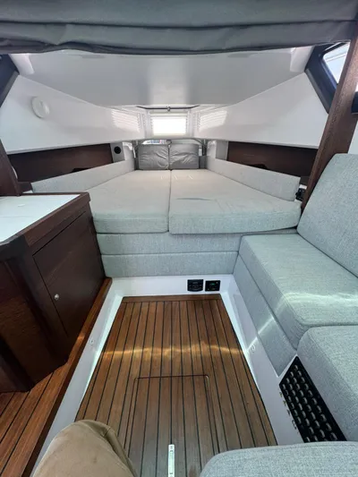 Sea Dog Yacht Photos Pics 