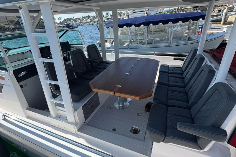 Sea Dog Yacht Photos Pics 