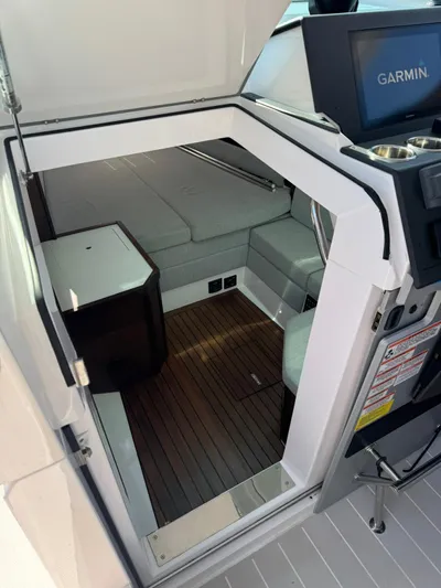 Sea Dog Yacht Photos Pics 